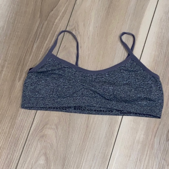 EUC Youth Girls Size L Large Soft Bralette Bra Gray Stretch Basic - Picture 1 of 6